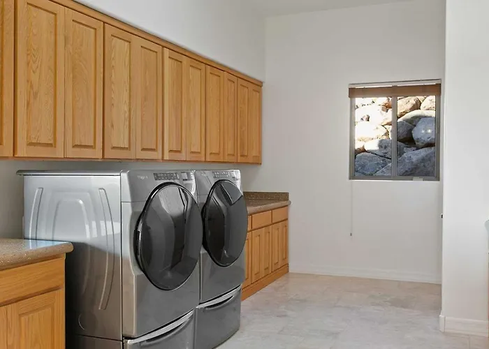 Luxury On Camelback Mountain *